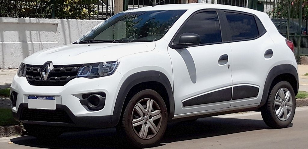 Renault Kwid - $3900
Това е модел, който е познат на доста места по света, но специално в Индия е особено популярен и най-вече евтин, защото се предлага в доста “изчистен” вариант. Ако не друго, поне има колани. 
Първоначално започва да се предлага с 800-кубиков двигател, но след това е добавен 1,0-литров с мощност от 65 конски сили, който би превърнал Kwid в едно истинско чудовище на пътя, ако живеехме в 1960 г.