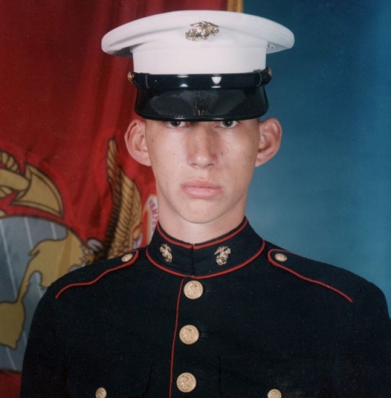 Младият Драйвър е потърсил в армията смисъл след атаките от 11 септември.