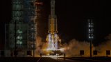 Ракетите, които летят към китайската космическа станция, нямат възможността за контролирано връщане в атмосферата (на снимката: изстрелване на "Дълъг марш" през 2021 г.)