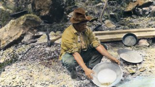 Случайно откриване на злато в Калифорния промяна из основи историята на региона