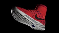 Nike LunarЕpic Flyknit е изключително гъвкав модел спортна обувака, която е идеална за тренировъчни бягания, бягане на дълги разстояния, пистови бягания или възстановителни бягания