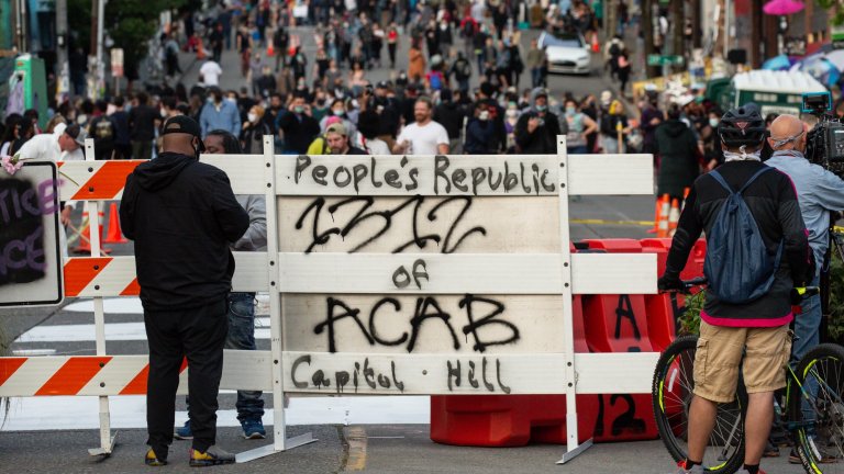 Добре дошли в Capitol Hill – автономна зона, свободна от полиция