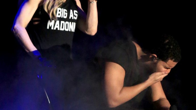 Камикадзе целувката на Мадона