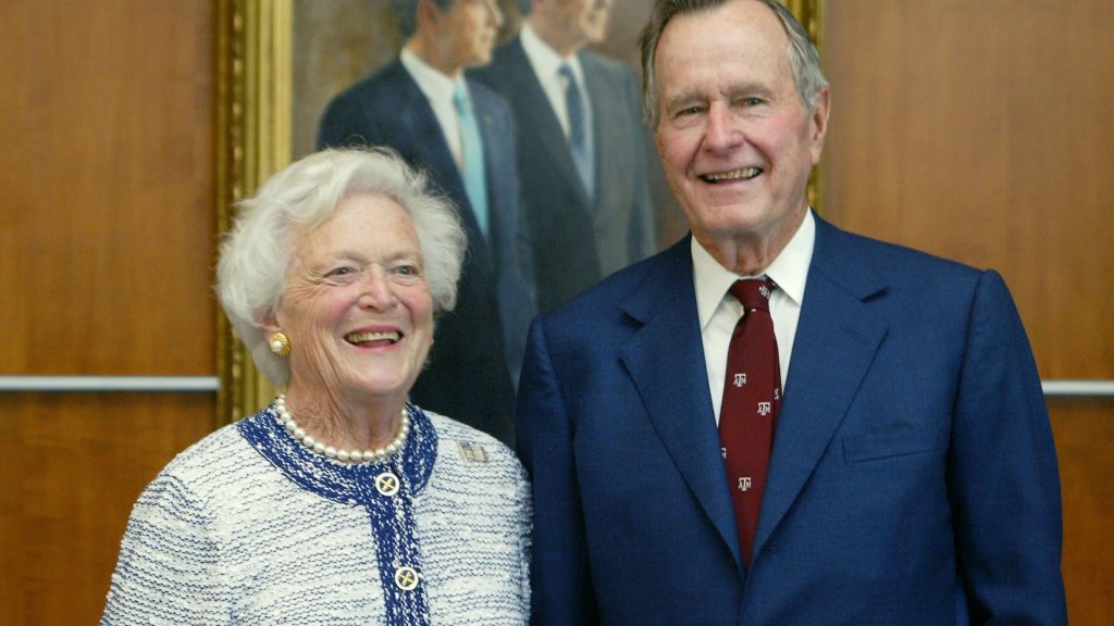 Bush Portrait Unveiled At Presidential Library