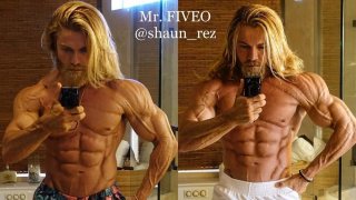 Тесните експерти в материята до голяма степен вярват, че Шон наистина е с естествени форми. Раменете му свидетелстват за липсата на стероиди, тъй като при "химицита" се наблюдава доста по-сферична форма.