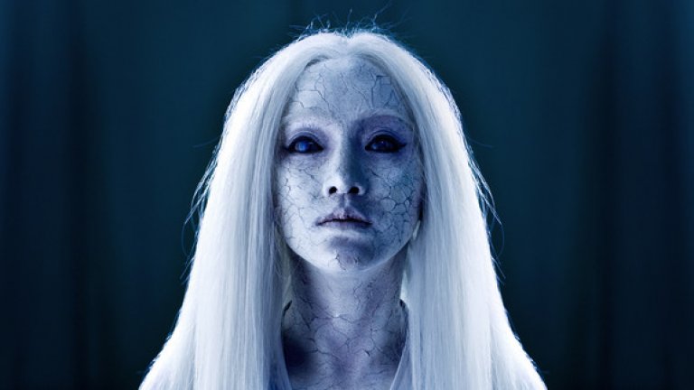 Раinted Skin е базиран на китайска легенда за любовта между човек и призрак. Има и Холивудска версия
