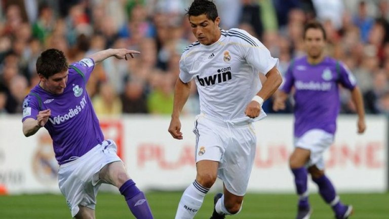 Шамрок Роувърс – Реал Мадрид, 2009 г. В този списък ще забележите, че Реал имат афинитет към безсмислените контролни срещи.  Срещата бе неофициален дебют за Кристиано Роналдо и завърши 1:0 в полза на далеч по-класния отбор.