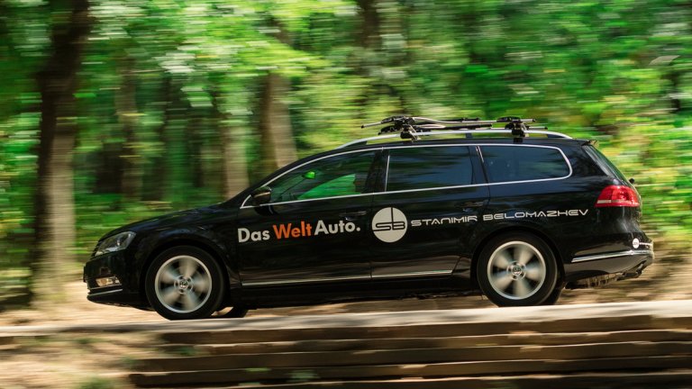 Das WeltAuto е единственият нов спонсор на Станимир Беломъжев след световната титла тази година