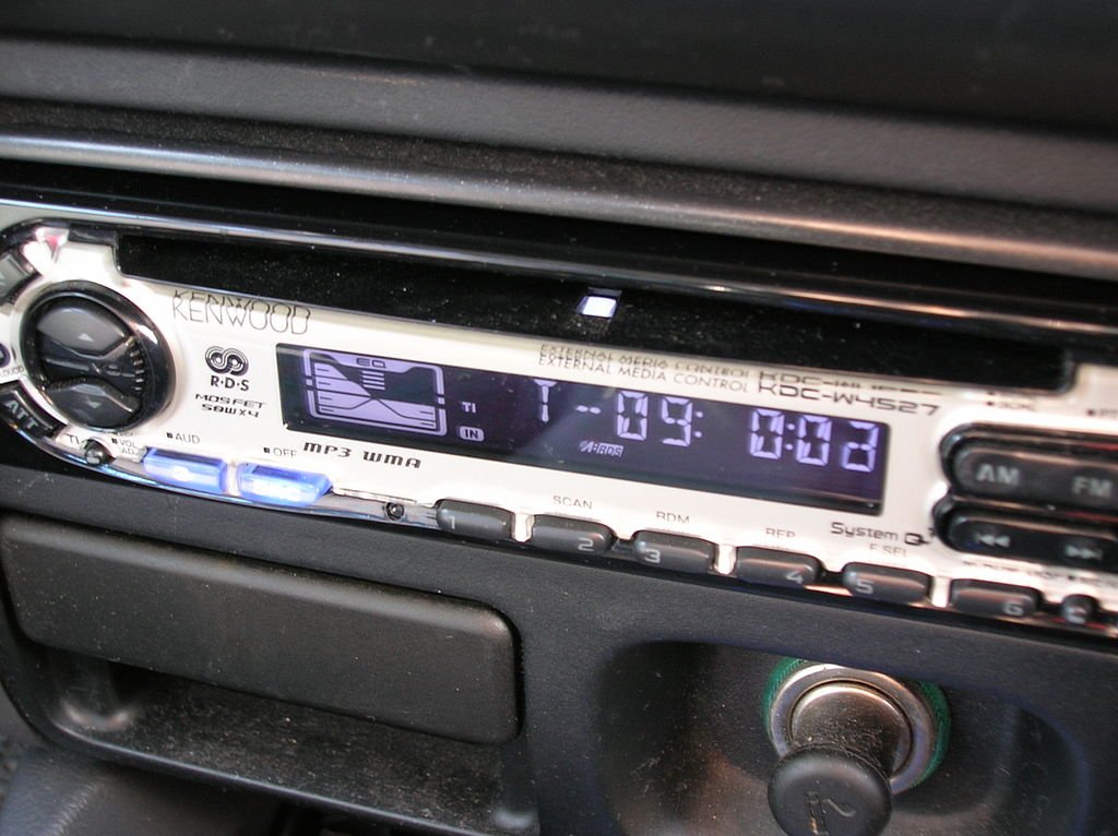 Kenwood_KDC-W4527