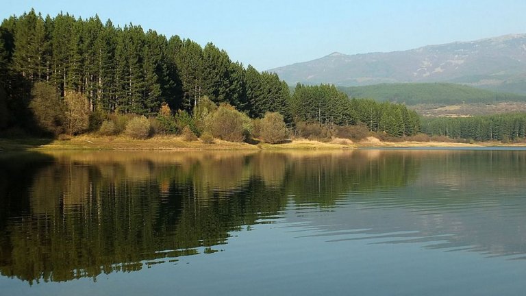 МОСВ: Водата за язовир "Студена" е източвана към Радомир