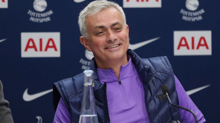 Според Sky Sports, когато Леви мисли за уволнението на Почетино, именно Пини предлага Моуриньо за негов заместник. Захави убеждава Леви, че португалецът е идеалният кандидат за Тотнъм и разказал как Жозе е работил върху себе си в последните 11 месеца (в които беше без работа след уволнението от Юнайтед – б.а.) и че се е променил. Леви се съгласява, въпреки че има собствен списък от кандидати: Макс Алегри, Юлиан Нагелсман и Томас Тухел.