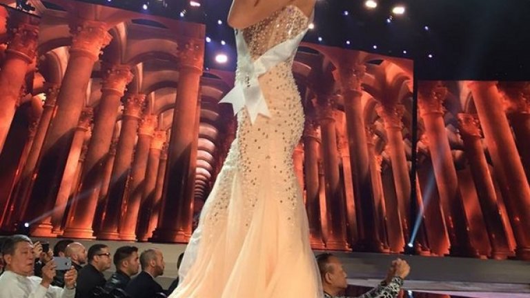 Радост Тодорова, Мис Национален отбор по футбол