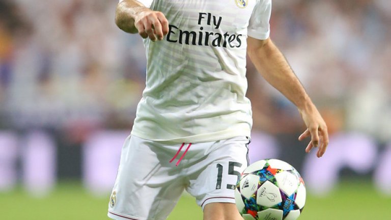 11 Дани Карвахал Защитникът на Реал (Мадрид) се превърна в ключов играч за „кралете“ последния сезон. Манчестър Юнайтед и Ливърпул имат интерес към него, но ще трябва да се бръкнат надълбоко за подобен трансфер.