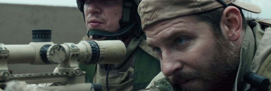 Брадли Купър в ролята на Крис Кайл в "Американски снайперист"