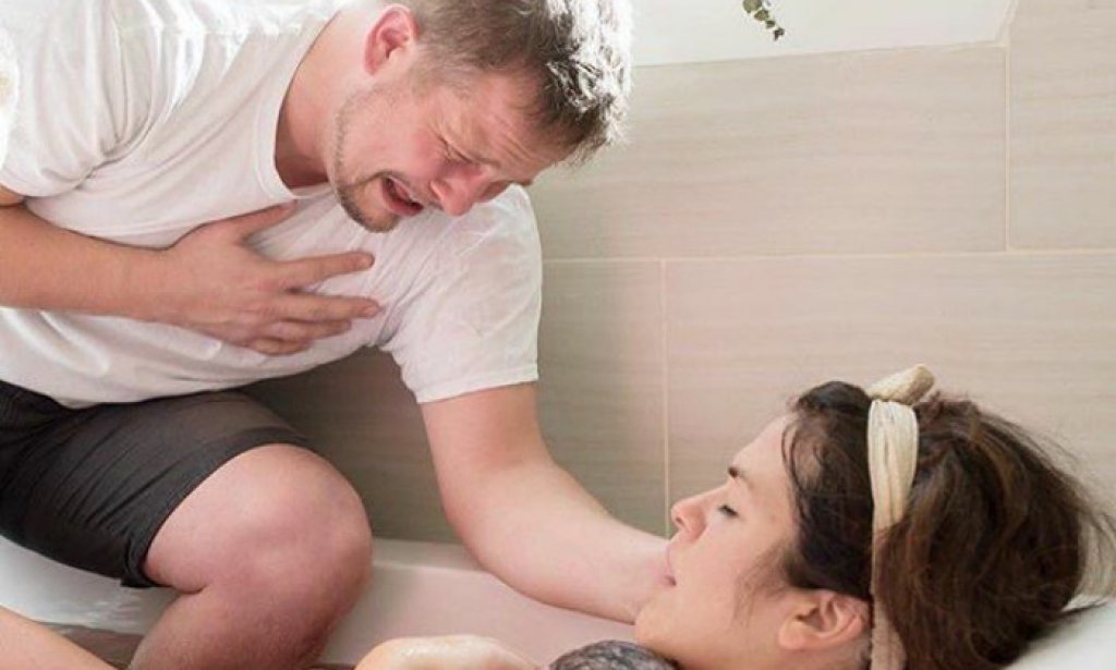 BTKpocojWFw-png__700