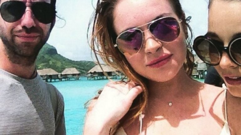 Джет-ски във Френска Полинезия - такъв е изборът на Линдзи Лоън за ваканция в края на годината.