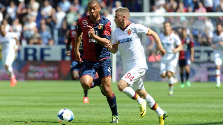 9 – Цели деветима играчи от академията на Рома направиха дебюта си за първия отбор по време на Руди Гарсия. Това са: Федерико Ричи, Мишел Сома, Лука Мацители, Даниел Грийн, Лореньо Пелегрини, Едуард Солери, Умар Садик, Лореньо Ди Ливио и Марко Туминело.