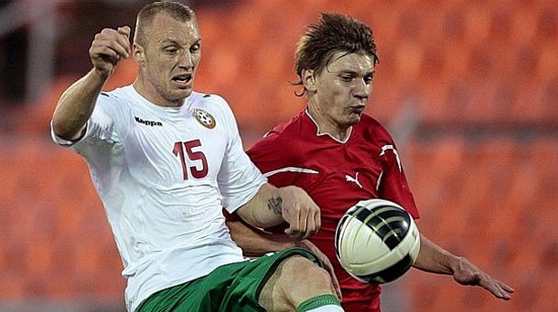 Иван Иванов игра в Шампионската лига с Базел, спечели дубъл в Сърбия с Партизан и е стълб в националния.