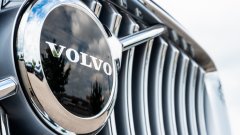 "Бъдещето е електрическо", но за Volvo то ще почака