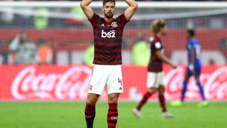 Мари бе част от Сити в периода 2016–2019-а, въпреки че не записа нито един официален двубой за тях.