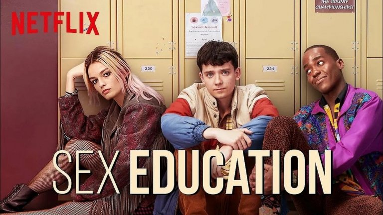 Sex Education
Забавният британски тийн сериал разглежда сложните отношения на тийнейджърите в училище, секса и това колко малко всъщност те знаят по темата. С чувство за хумор и наистина добра и отдадена актьорска игра шоуто се впуска в този свят на младежки дух и хормони. Всичко това става през гледната точка на Отис - срамежливо момче с майка сексоложка и отсъстващ баща (също сексолог), което има проблеми със собствената си възбуда. Благодарение на училищната бунтарка Мейв (по която той си пада) и на едно злощастно стечение на обстоятелствата, свързано с най-големия хулиган в училище, Отис открива призванието си - да помогне на останалите тийнейджъри в училище да решат интимните си проблеми. Сериалът е наистина забавен и по някакъв начин дори мил. А за тийнейджърите вероятно може и да е доста образователен, засягайки редица важни въпроси и проблеми.