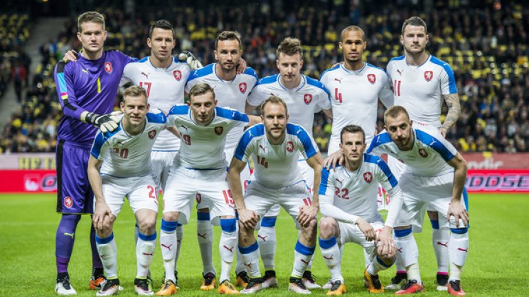 Томаш Вацлик и Марек Сухи са чешките представители.