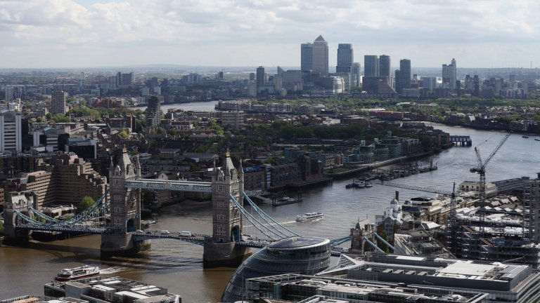 Лондон е първият европейски град в класацията, но е едва на пето място. Населението му е близо 14 милиона души, а БВП -731,2 милиарда долара. 