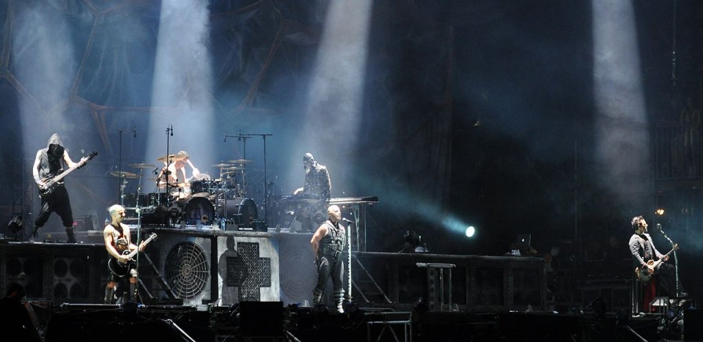 Rammstein_at_Wacken_Open_Air_2013_06