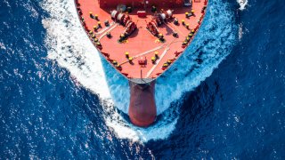 Един моряк е загинал