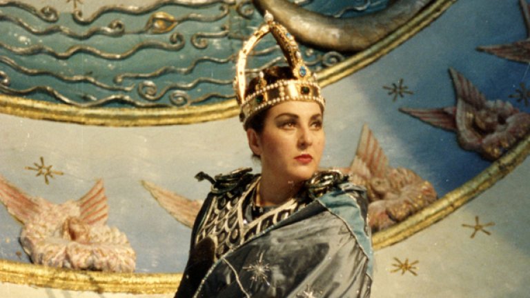 В Италия наричаха оперната прима Гена Димитрова Ла Гена -заради уникалния й глас и присъствие ...