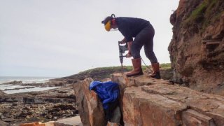 researchers-at-giant-millipede-site-768x432