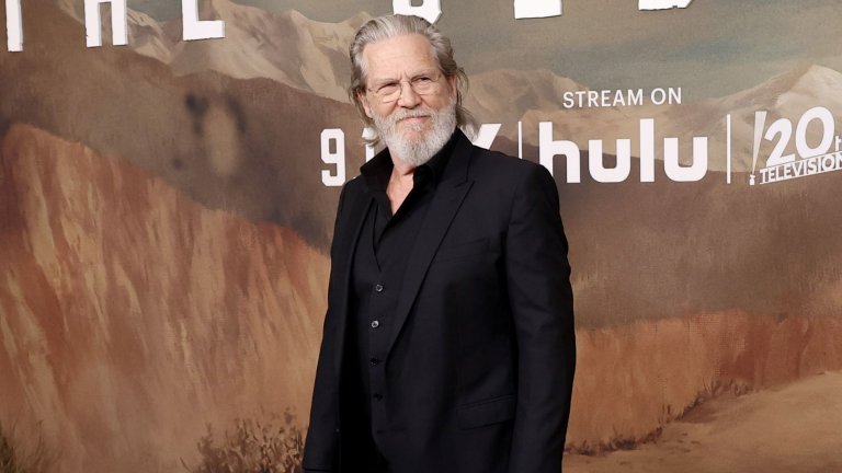 Джеф Бриджис
75-годишният Джеф Бриджис също потвърди, че пожарите напълно са унищожили семейното му имение в Малибу. Родът на актьора е живял в тази къща от четири поколения, като за последно е била дом за Бриджис, брат му и сестра му.