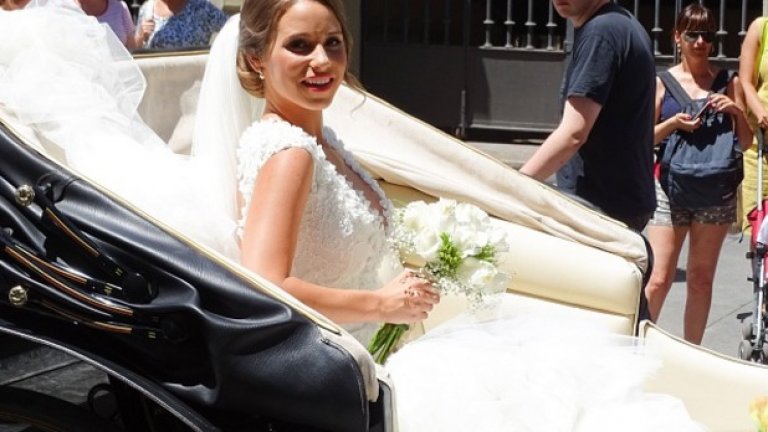 Тази година двамата сключиха и църковен брак, отново в Севиля