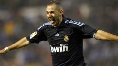 Голмайсторът на Реал (Мадрид) т последния месец Карим Бензема е под въпрос за мача с Тотнъм от Шампионската лига