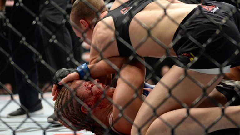 Желанието й за победа я държеше в мача