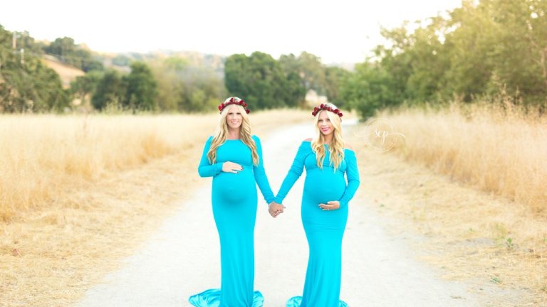 Twins-Who-Gave-Birth-Same-Day-Re-Create-Maternity-Photo