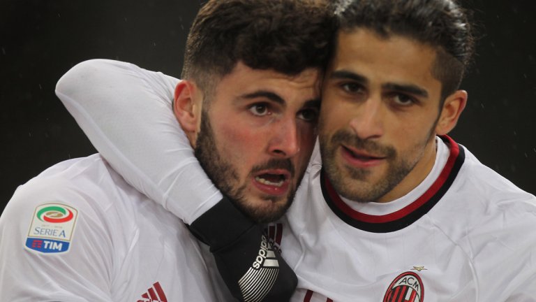 Възходът на Милан продължава, "росонерите" взеха дербито с Рома