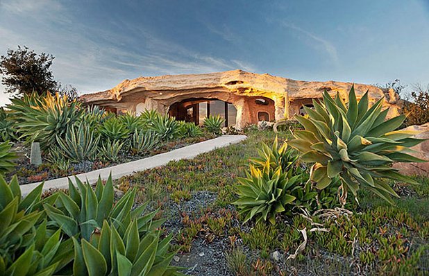 Dick Clark’s Flintstones Inspired Home, USA