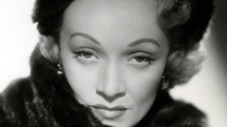 Marlene_Dietrich_in_No_Highway_(1951)_(Cropped)