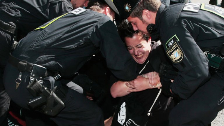 Не се размина без сблъсъци