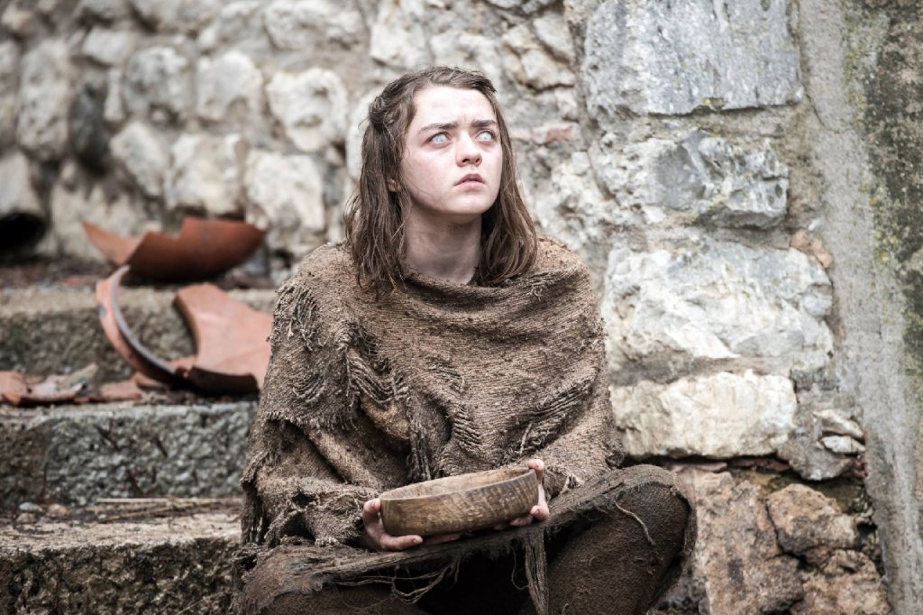 Game of Thrones 
Има ли човек, който да не чака завръщането на Game of Thrones? И да има такъв, не го познаваме. След опустошителния за много фенове финал на сезон 5, Game of Thrones предлага повече въпроси, отколкото отговори в първите си трейлъри. 