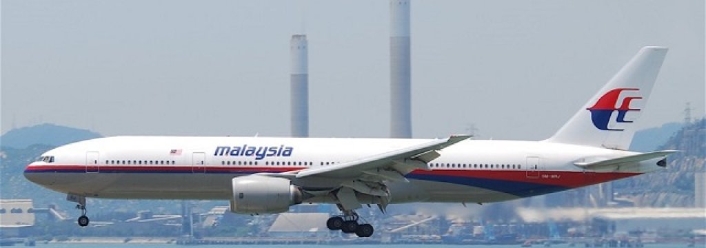 381653-Malaysia_Airlines_Boeing_777-200ER_9M-MRJHKG04.08.2011_615lg_6207355949-900x602