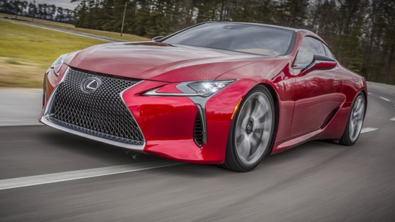 Купето Lexus LC500 дебютира с 8-цилиндров двигател