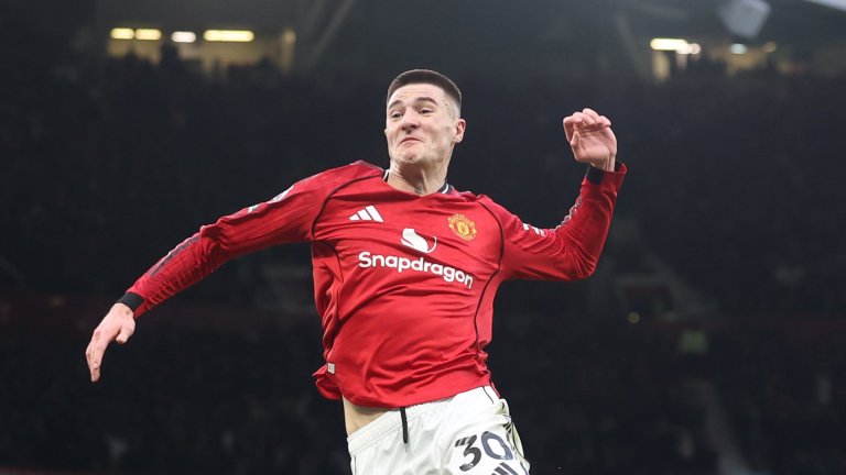 Възходът на Юнайтед продължи с шеметна трета победа при Карик