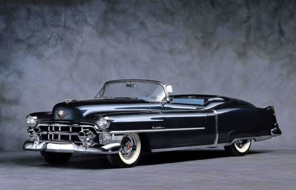 1953 Cadillac Eldorado 
Моделът е само кабрио и за удоволствието човек е трябвало да се изръси 7750 долара, което е с 2000 долара повече от втория най-скъп модел на Cadillac. Затова и през тази година се произвеждат едва 532. 