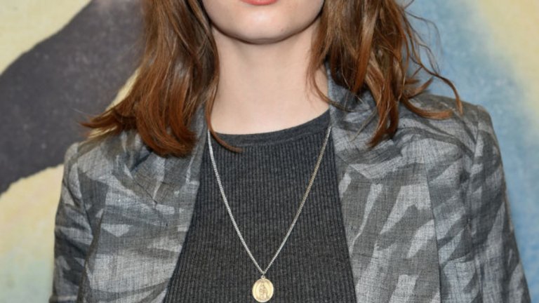 Мая Хоук 
Актрисата е доказателство, че крушата не пада по-далеч от дървото. Мая е дъщеря на Итън Хоук от брака му с Ума Търман и вече се е насочила към кариерата на родителите си. Тя е Робин – звездата в новия сезон  на хитовия "Stranger Things". 
Ще се появи и във вече споменатия "Имало едно време... в Холивуд". Отредена й е и една от главните роли в следващия проект на Джия Копола - "Mainstream", който разказва за сложните интимни взаимоотношения в един любовен триъгълник.