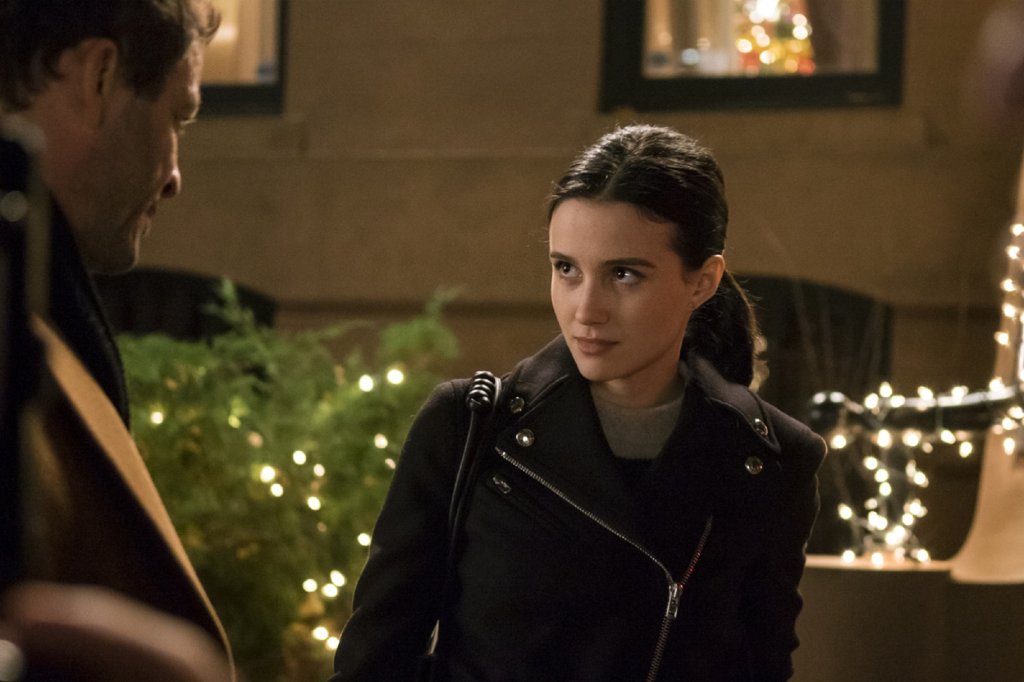 "Аферата" (The Affair)
Сезони: 5
Епизоди: 53Ноа е учител и романист от Ню Йорк, който е щастливо женен, но негодува заради зависимостта си от богатия си свекър. Алисън пък е млада сервитьорка, която се опитва да възстанови живота и брака си след тежка трагедия. Провокативната драма започва, когато двамата се срещат случайно една вечер, и се развива в пет сезона с неочаквани обрати, разказани от различни гледни точки. Общата картина пък ни се разяснява в HBO Go.