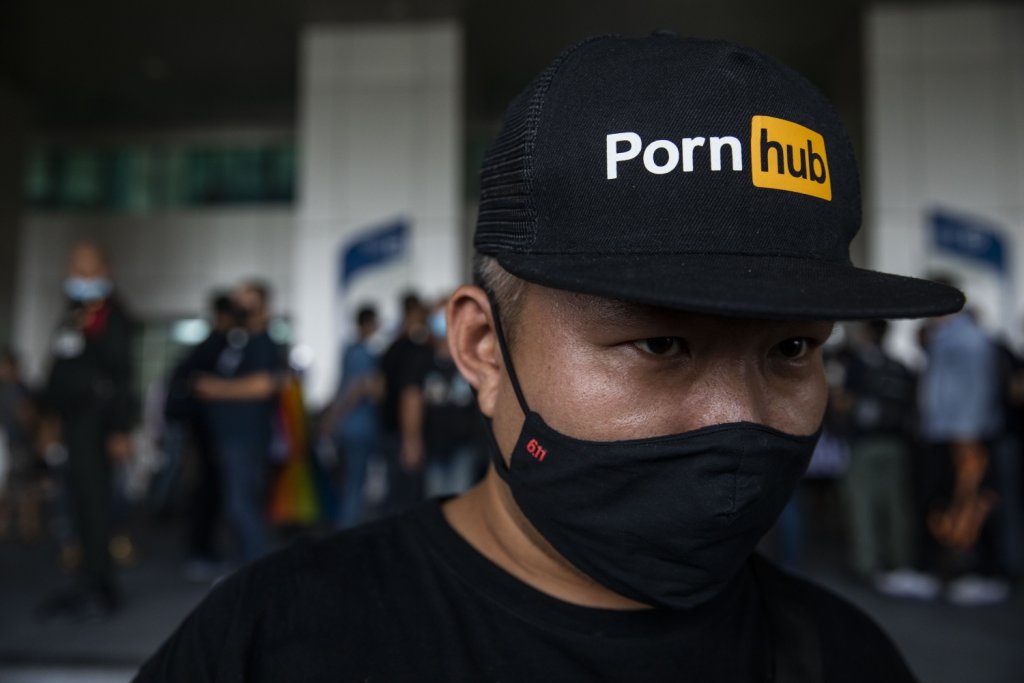 Тайландци не са доволни от правителствената забрана на сайта за възрастни