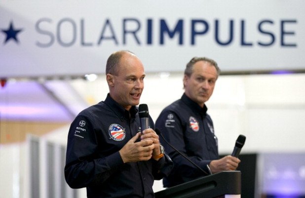 Най-тежкото изпитание за екипа на Solar Impulse 2 - Бертран Пикар и Андре Боршберг - ще бъдат презокеанските полети над Атлантическия и Тихия океан, които могат да продължат до 5 дни.