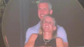 И то на концерт на Coldplay...